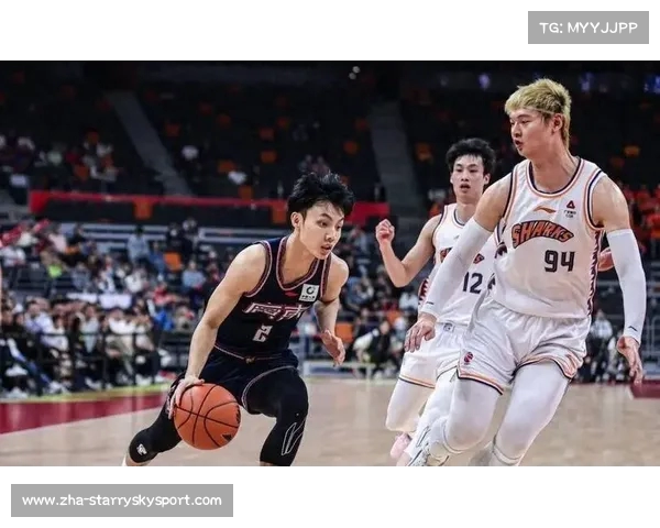 今晚CBA重磅对决广东队勇往直前直播精彩瞬间回顾与亮点分析 今晚CBA重磅对决广东队勇往直前直播精彩瞬间回顾与亮点分析