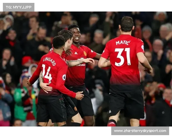 曼联降本增效部分员工不幸在厕所旁就餐引发热议