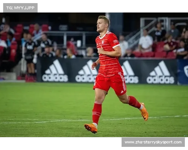 滕哈格紧盯德里赫特 拜仁荷兰中卫成新目标 滕哈格紧盯德里赫特 拜仁荷兰中卫成新目标