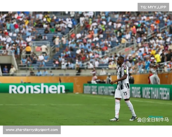 詹俊评述今夜英超三队齐获胜曼联崛起成夺冠热门新势力 詹俊评述今夜英超三队齐获胜曼联崛起成夺冠热门新势力